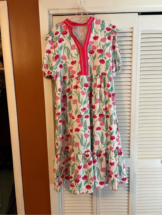 Dresses & Skirts - Floral Midi Dress 2X • Pink & Green Floral • Short Sleeve